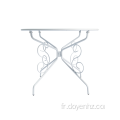 Table fabriquée en métal de 95 cm avec dessus de table à motif